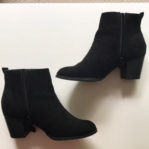 Old Navy Heeled Booties